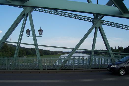 Le miracle blue (pont de Loschwitz) sur l'Elbe à Dresde