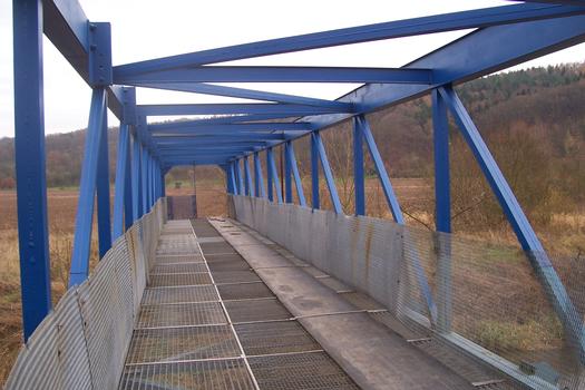 Grenzbrücke über die Werra zwischen Treffurt und Heldra in den Werraauen gelegen