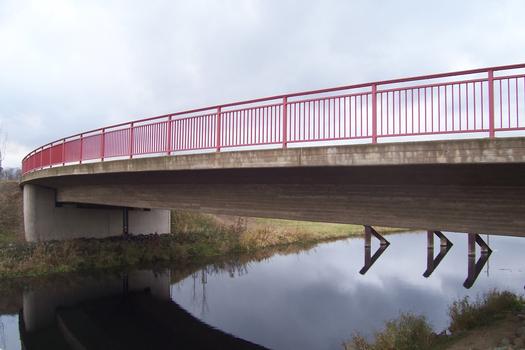 Brücke zwischen den Orten Großengottern und Altengottern (Nähe Mühlhausen) im Zuge der L1100