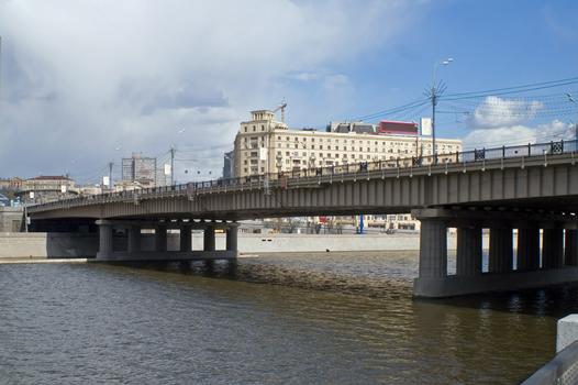 Novoarbatskyi Most, Moscow