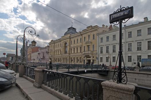 Pont italien, Saint Pétersbourg