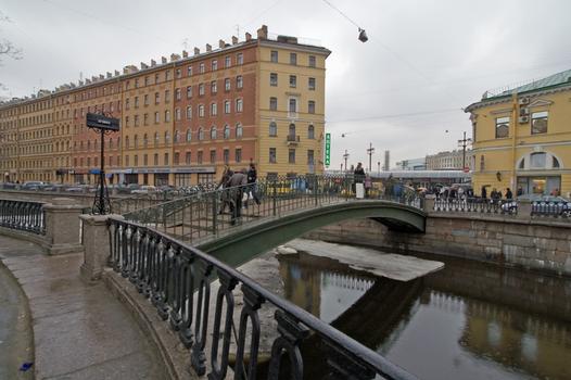 Sennoj Most, Sankt Petersburg
