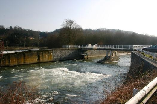 Ecluse de Streupas, à la place de l'écluse aujourd'hui un pont barrage