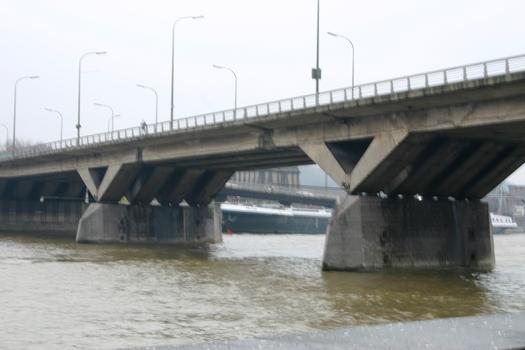 Brücke in Ougrée