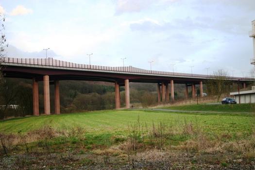 Viadukt der A7 bei Colmar-Berg