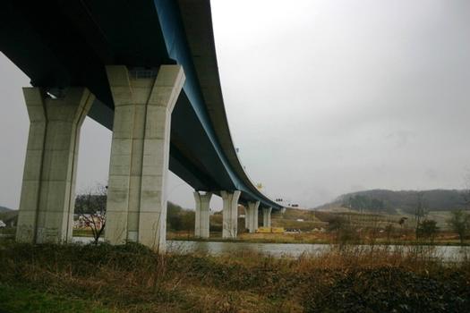 Viaduc sur la Moselle entre Schengen et Perl