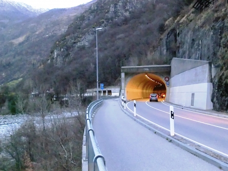 Torbeccio Tunnel southern portal