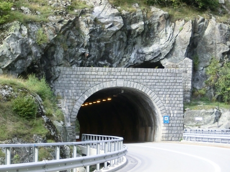Val da Rhein Tunnel southern portal