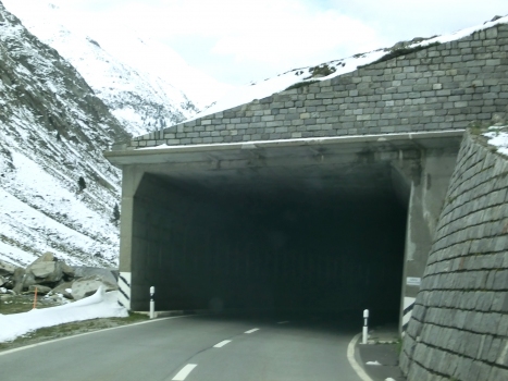 Vallatscha Gronda Tunnel southern portal