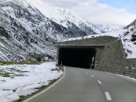 Vallatscha Pintga Tunnel southern portal