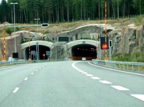 Tervakorpi Tunnel eastern portals