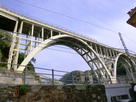 Talbrücke Cerusa
