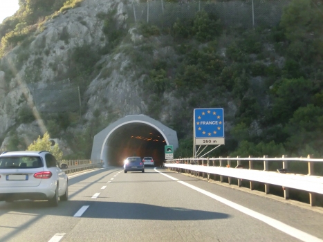 Tunnel de la Giraude / Cima Giralda, italian (eastern) portal