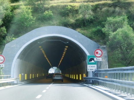 Sant'Antonio Tunnel eastern portal