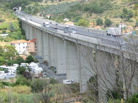 Talbrücke Caramagna
