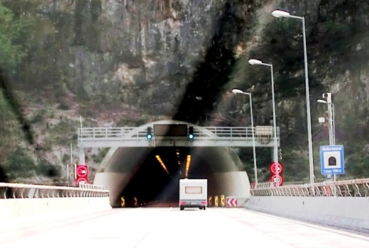 Hieflertunnel northern portals