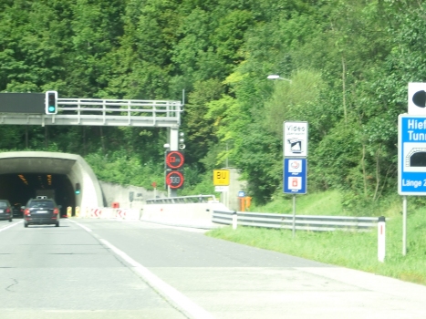 Hieflertunnel southern portals