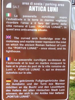 Portus Lunae Footbridge touristic panel