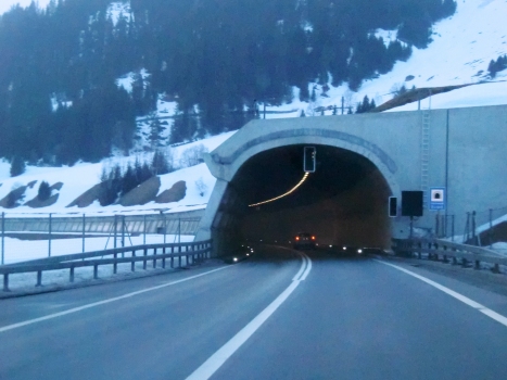 Cassanawald Tunnel northern portal