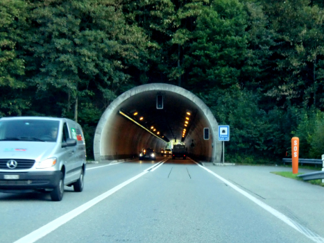 Plazzas Tunnel