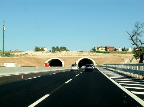 New Scacciano Tunnel, northern portals