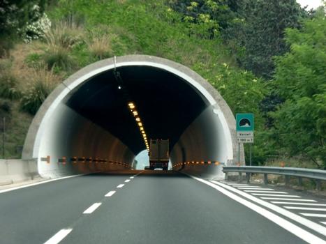 Tunnel de Vaccari