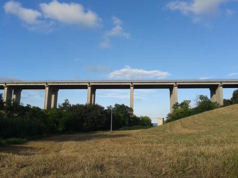 Rio Canale Viaduct