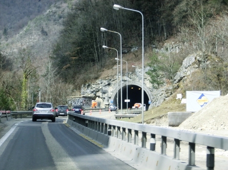 Taubenloch Tunnel III southern portal