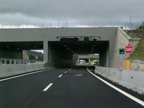 Bollone I Tunnel northern portals