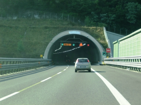 Val di Sambro Tunnel northern portal