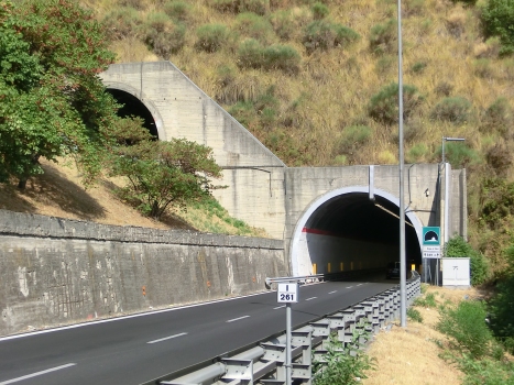 Acqua di Calci Tunnel southern portals