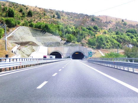 Tunnel Campotenese
