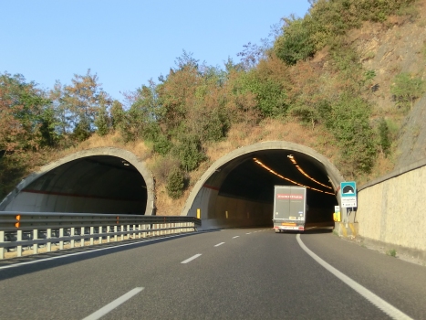 Intagliata Tunnel western portals