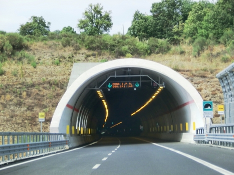 Renazza Tunnel southern portals