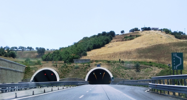 Serra dell'Ospedale Tunnel northern portals