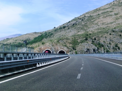 Serra Rotonda Tunnel southern portals