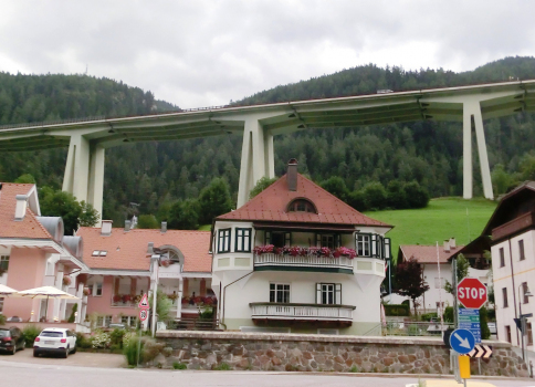 Colle Isarco Viaduct