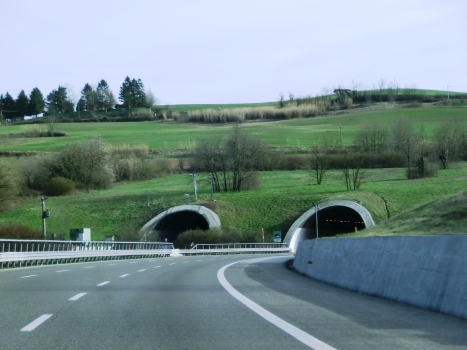 Olimpia Tunnel northern portals