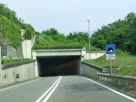 Svincolo Baveno Tunnel northern portal