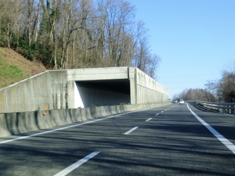 Tiasca 2 Tunnel