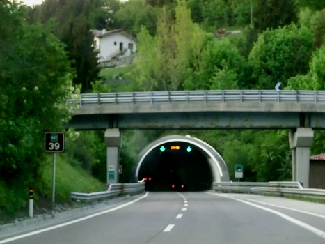 Tunnel de Fadalto Est