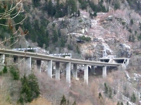 Traseggio Viaduct and Casletto Tunnel southern portals
