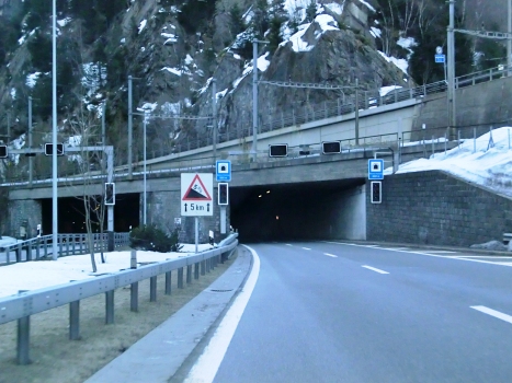 Tunnel de Monte Piottino