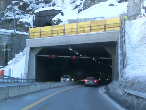 Stalvedro Tunnel widened tube northern portal