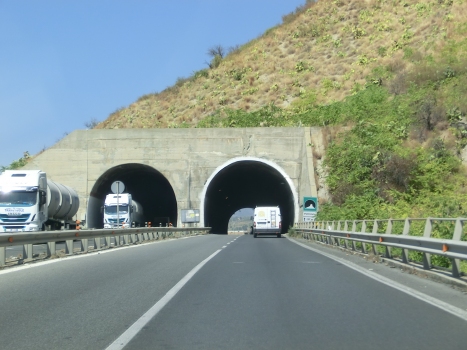 Pentimele Tunnel southern portals