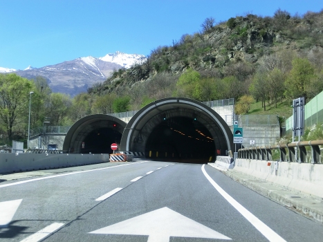 Mompantero Tunnel eastern portals