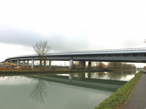 Vendenheim Viaduct across Canal de la Marne au Rhin