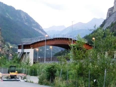 Funivia Val Veny Tunnel