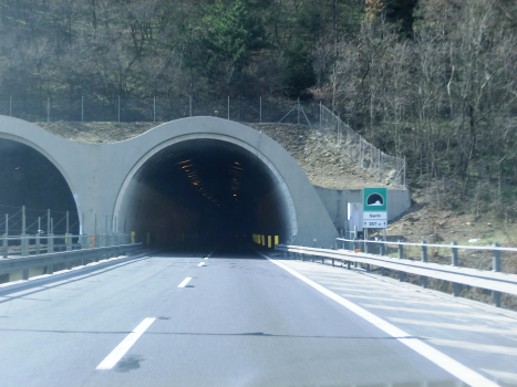Garin Tunnel southern portals