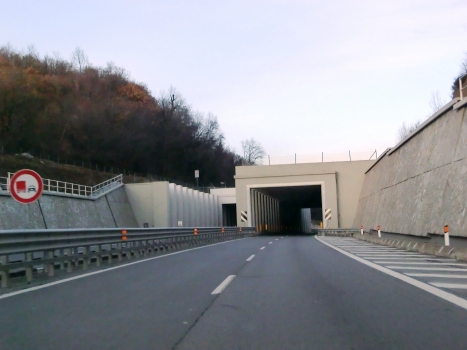 Pietra Grossa Tunnel southern portals